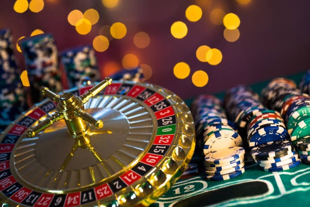 jatengtoto app interface showing live blackjack, roulette, and Liga 1 markets on mobile screen